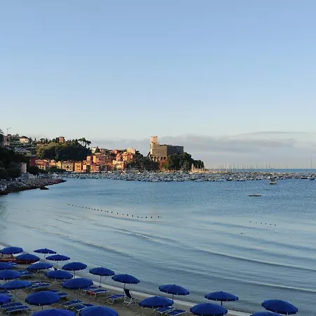 In Piazzetta Da Vasco Affittacamere Lerici